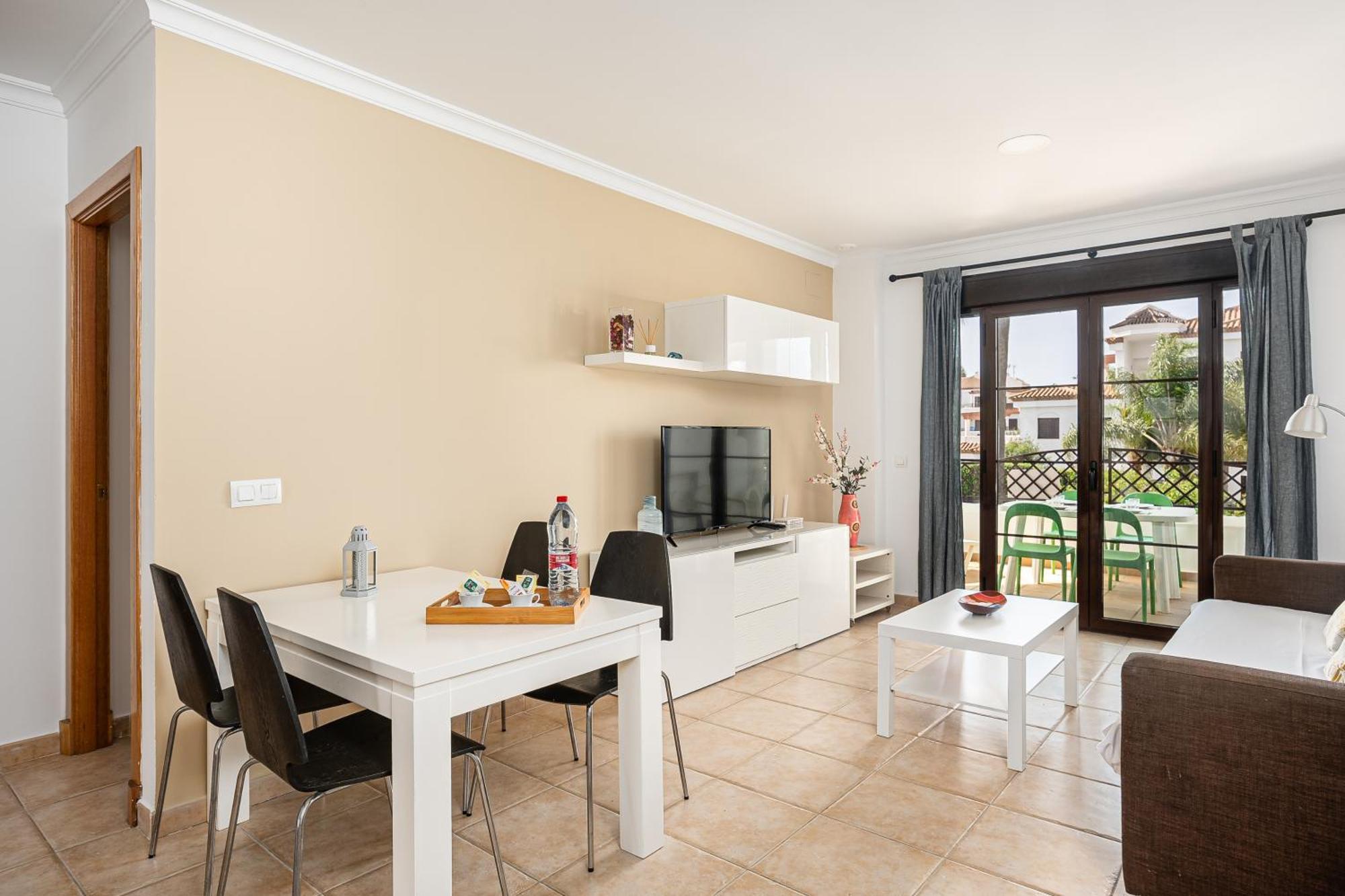 Apartamento Familiar Muy Soleado Cerca De La Playa Y Parking Incluido 奇克拉纳－德拉弗龙特拉 外观 照片